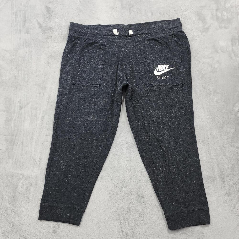 Nike Pants Womens XL Gray Gym Vintage Capri Sweatpant Just Do It Logo Athleisure
